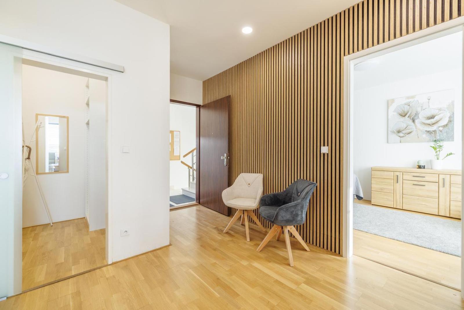 Airport Luxury Apartment & Spa براغ المظهر الخارجي الصورة