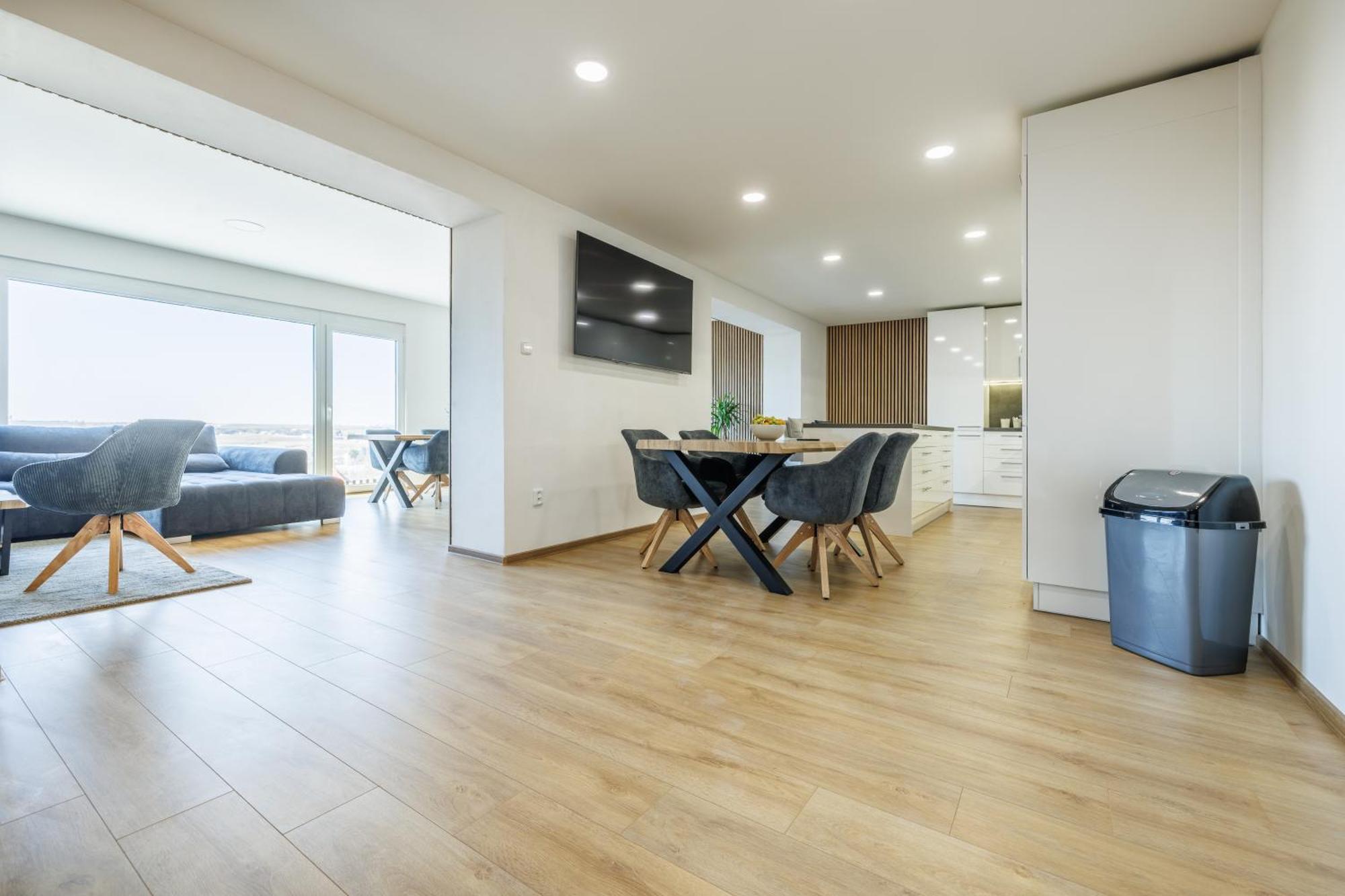 Airport Luxury Apartment & Spa براغ المظهر الخارجي الصورة