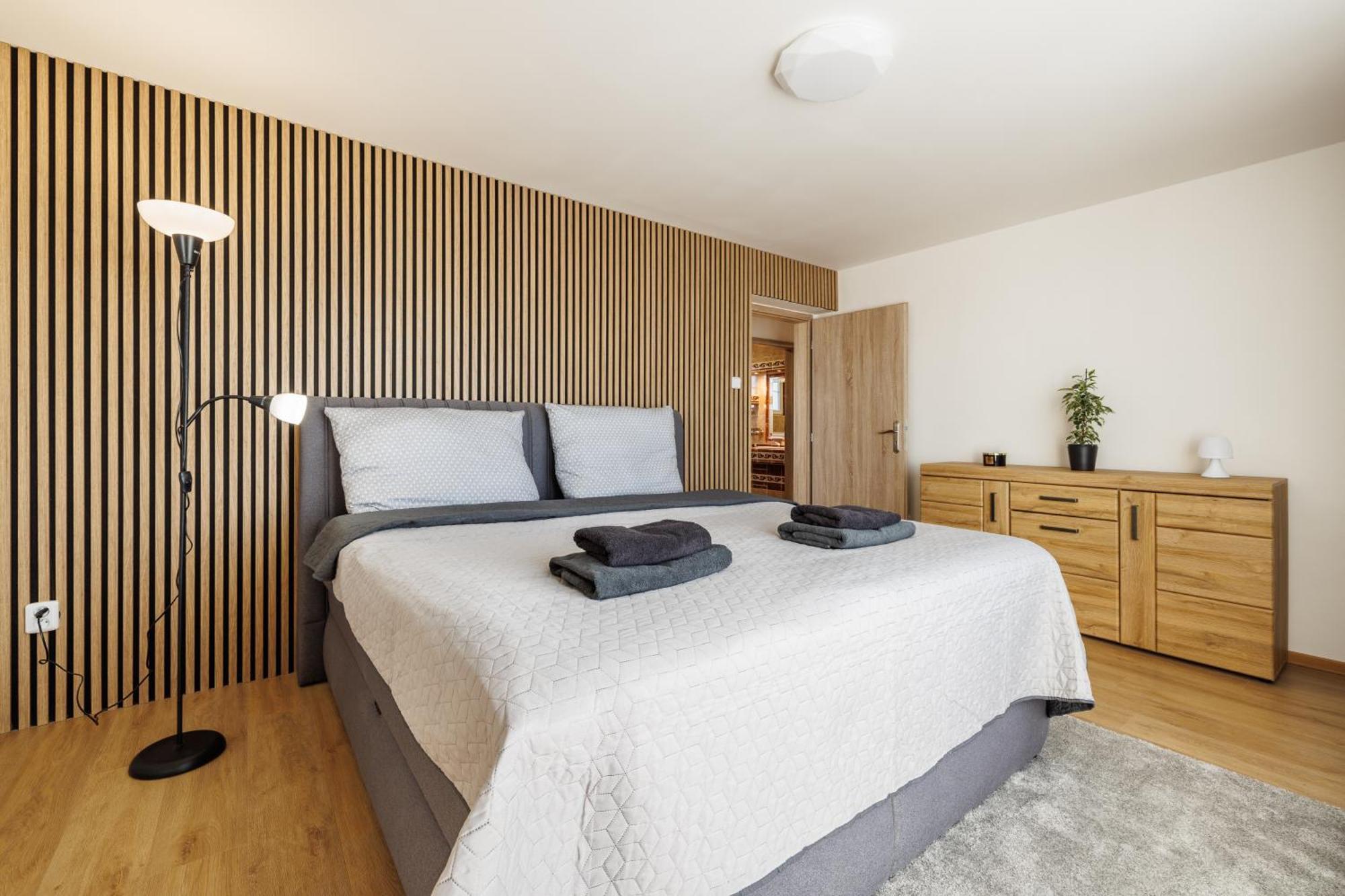 Airport Luxury Apartment & Spa براغ المظهر الخارجي الصورة