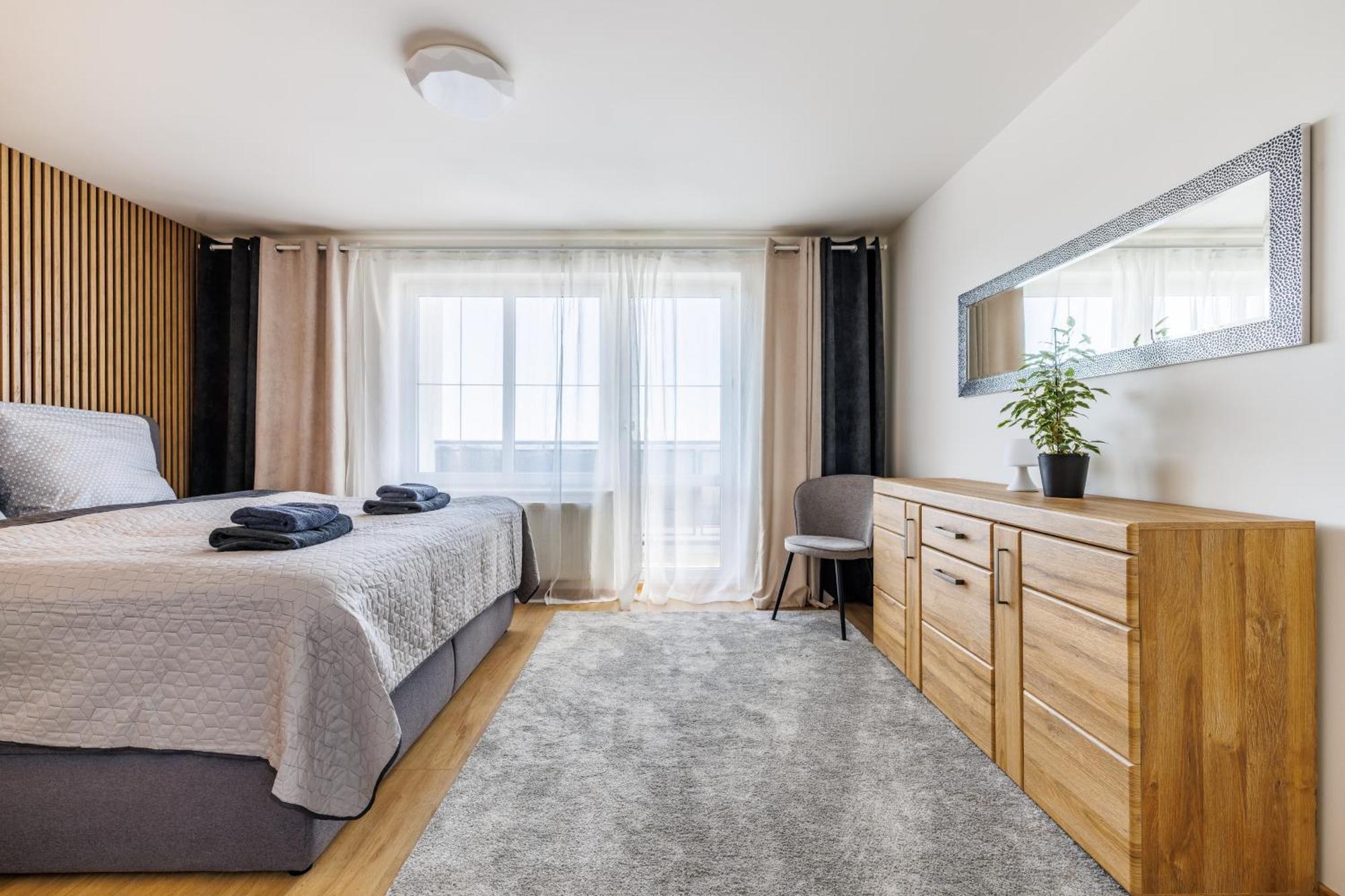 Airport Luxury Apartment & Spa براغ المظهر الخارجي الصورة