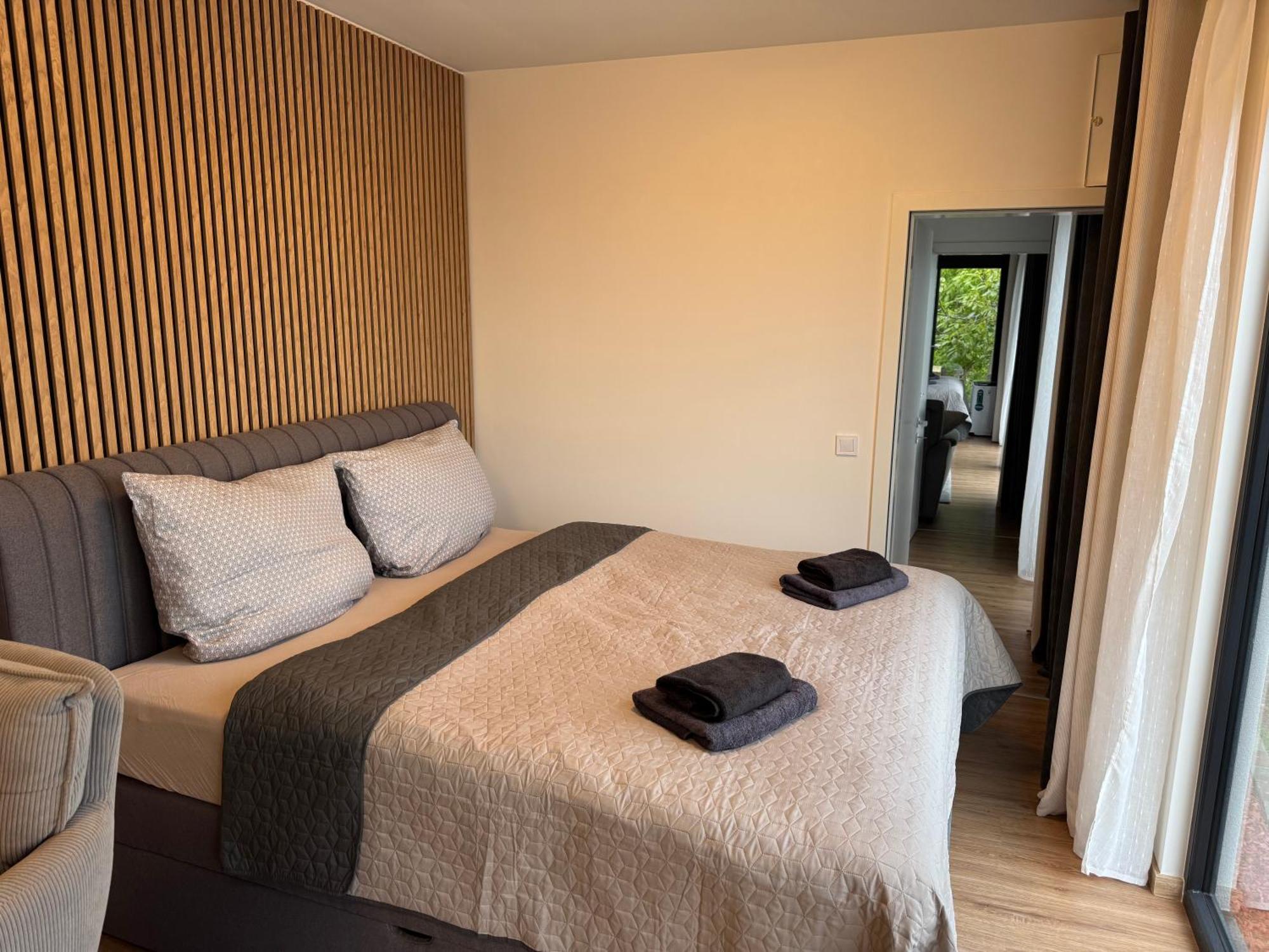 Airport Luxury Apartment & Spa براغ الغرفة الصورة